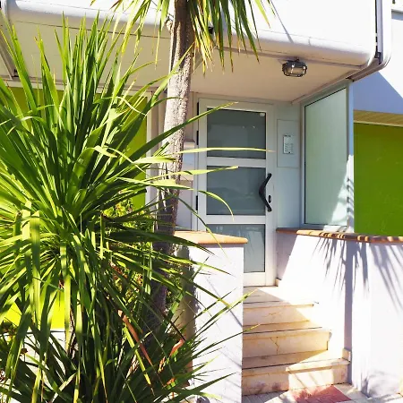 Saromar I Amb Gran Terrassa, Per 6 Persones A 5 Minuts De La Platja Gran Apartmán *